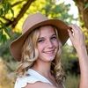 sydney_swanker